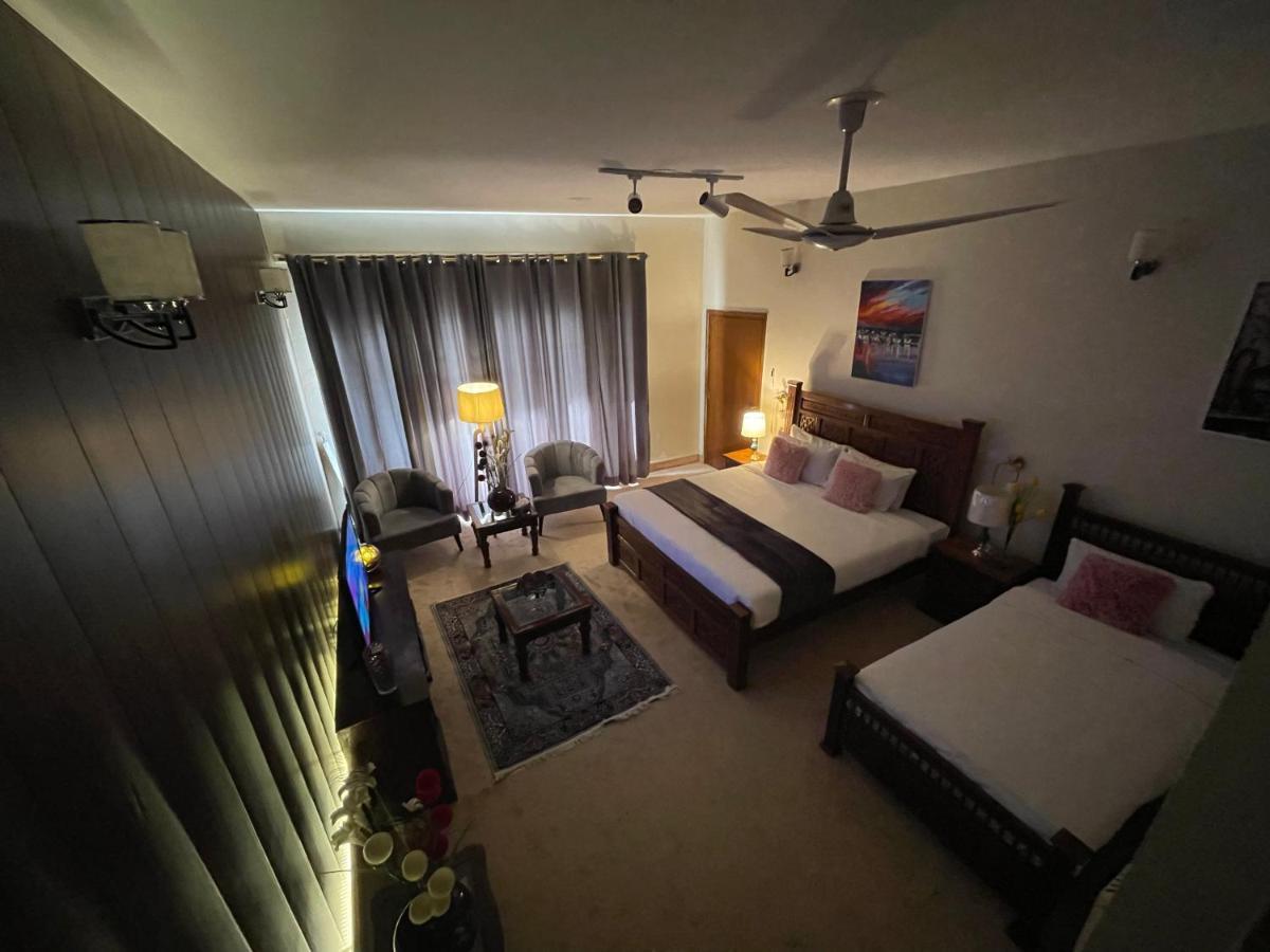 Laca Sa Lodge Opp Canturus Mall Исламабад Экстерьер фото